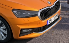 Listwa ozdobna zderzaka przedniego Fabia IV