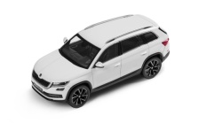 Kodiaq 1:43 biały Moon