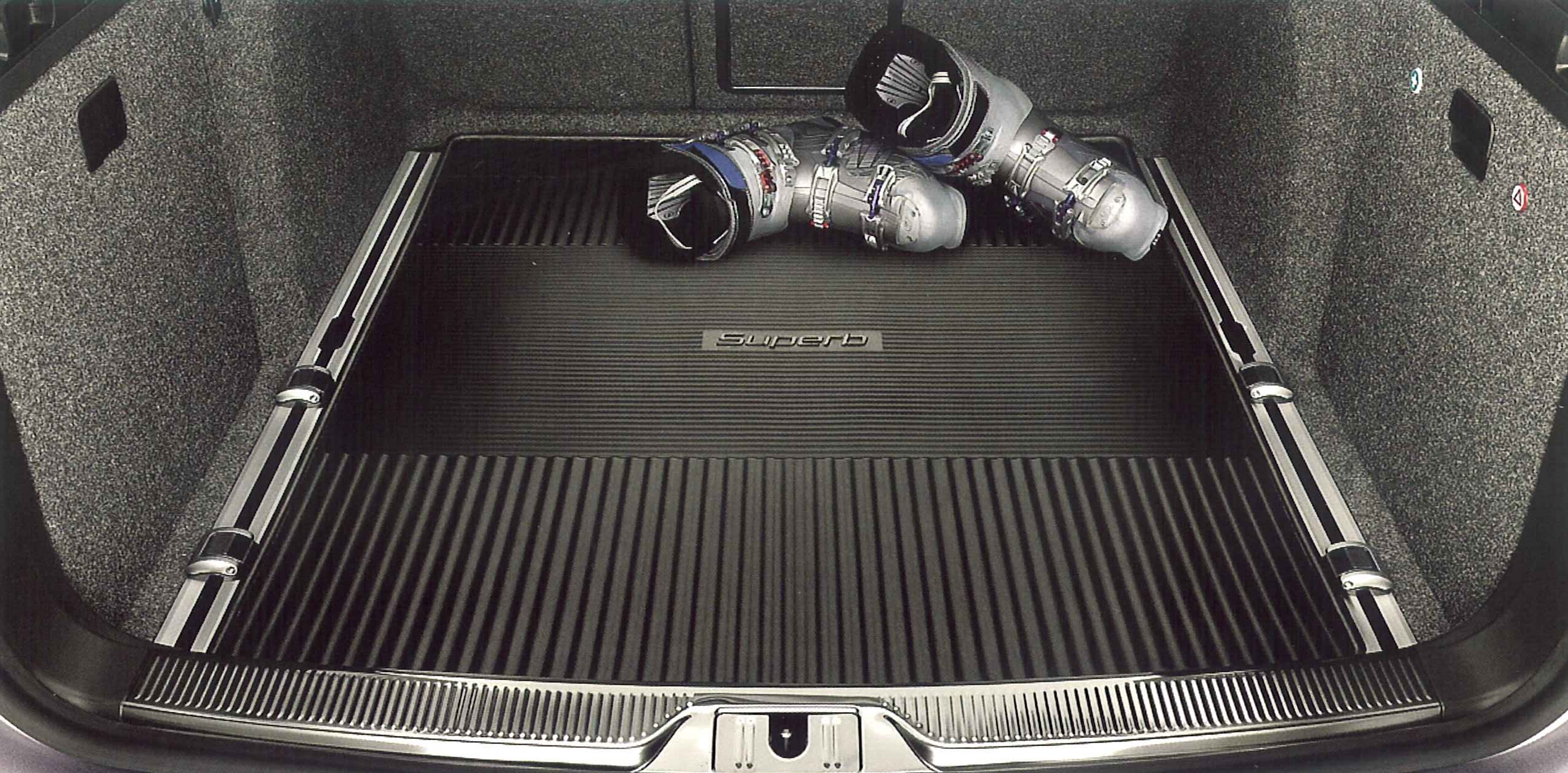 Dywanik gumowy Superb II Combi