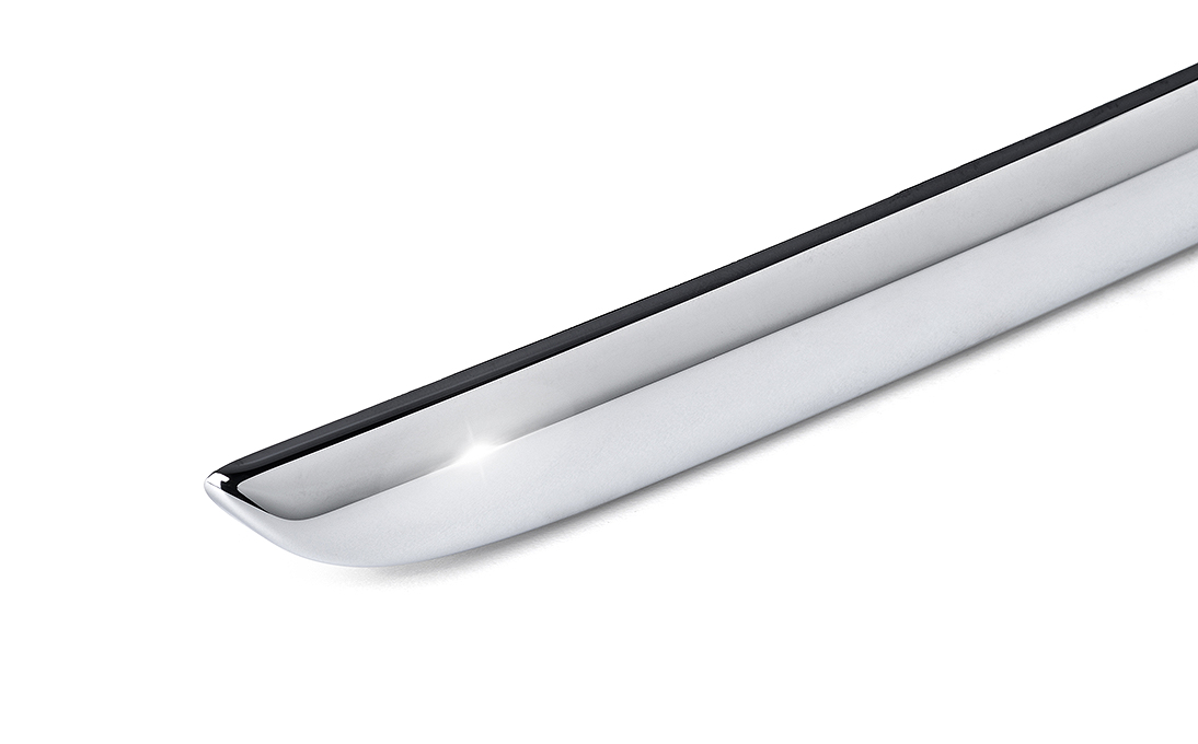 Listwa ozdobna na dolną krawędź drzwi do bagażnika do modelu Octavia III Combi