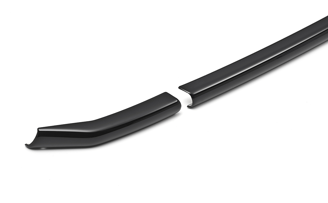 Listwa ozdobna na zderzak przedni do Octavii III