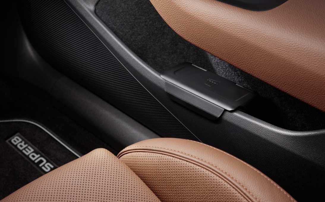 Kosz na śmieci do drzwi