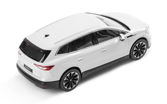 Enyaq 1:43 biały Moon