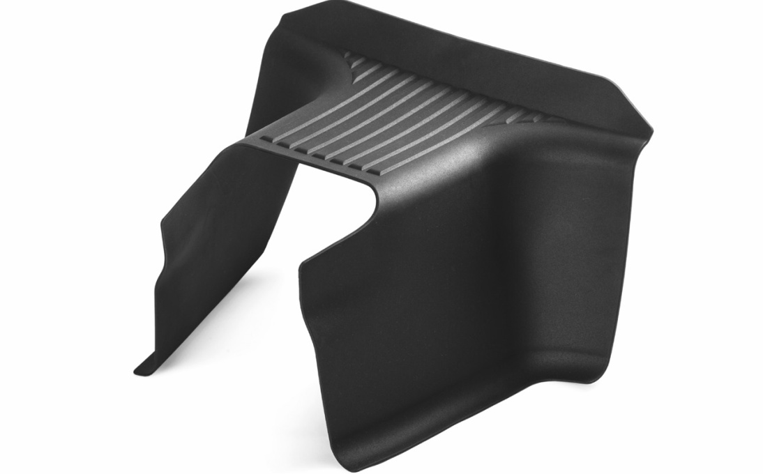 Całoroczny dywanik na tunel środkowy Octavia IV