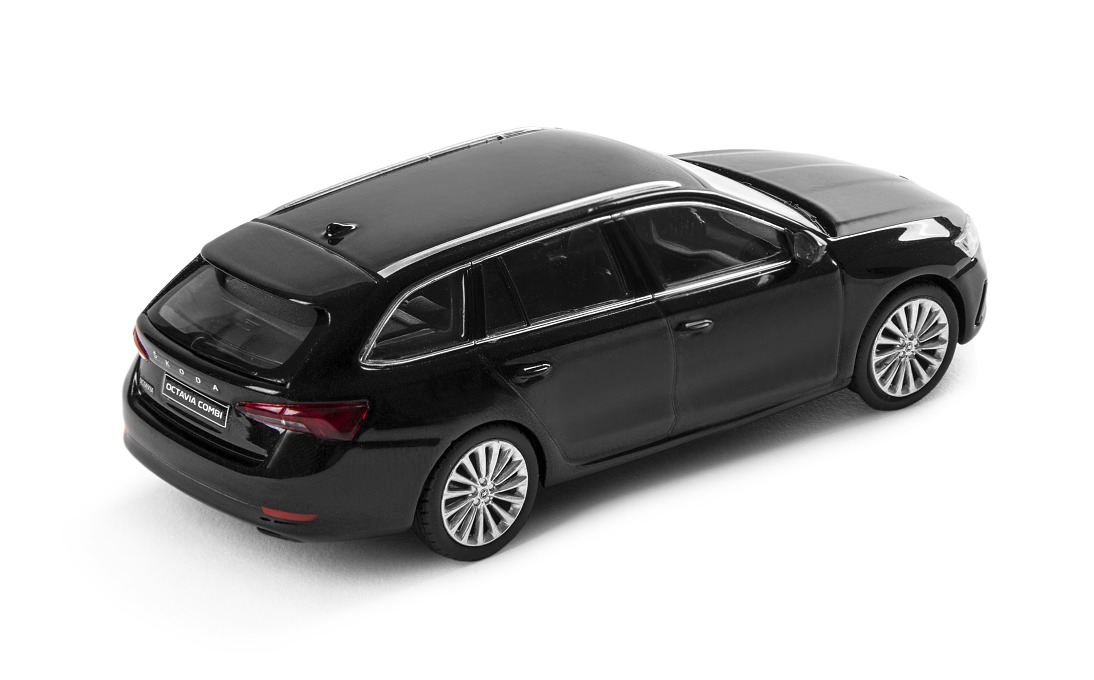 Octavia IV Combi 1:43 czarny Magic