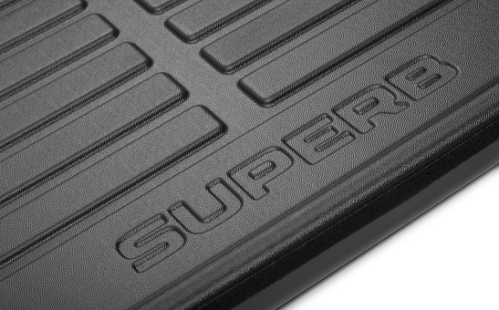 Plastikowa wanna do przestrzeni bagażowej Superb III