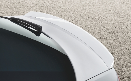 Spojler do piątych drzwi bagażnika dla modeli Rapid