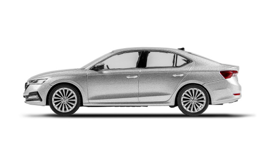 Octavia IV 1:43 srebrny Brilliant