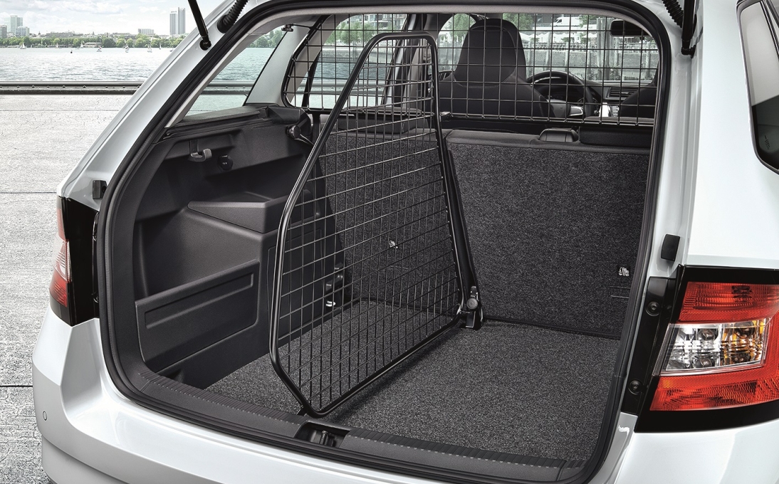 Podłużna kratka oddzielająca do bagażnika Fabia III Combi