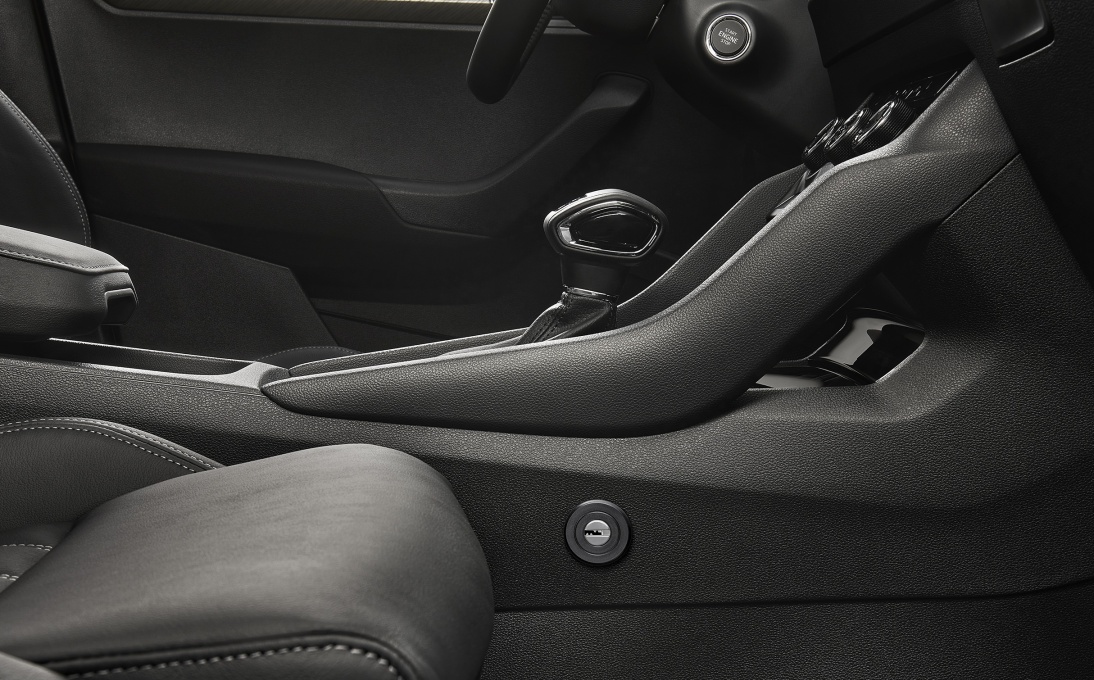 Blokada dźwigni zmiany biegów Karoq