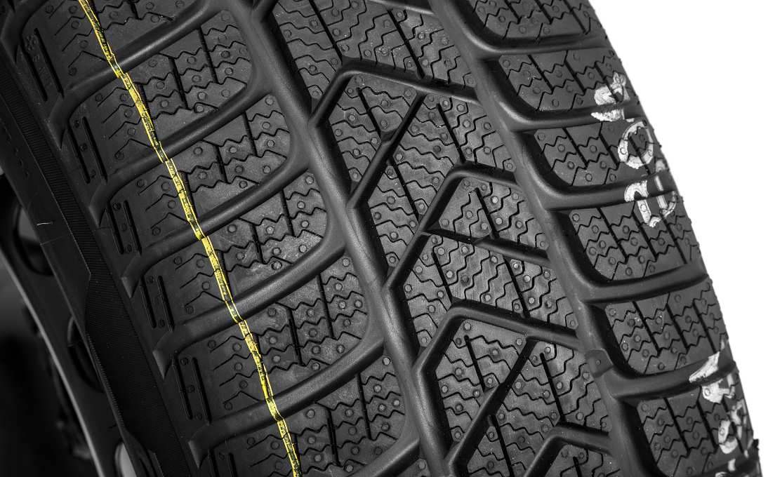 Kompletne koło zimowe 16" do Superb III